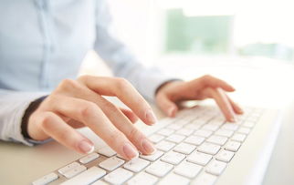 暑期促銷(xiāo)熱 商家偏愛(ài)“組合牌”，互聯(lián)網(wǎng)信息服務(wù)成新焦點(diǎn)